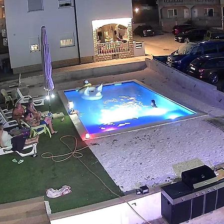Elia Apartamento Vir Exterior foto