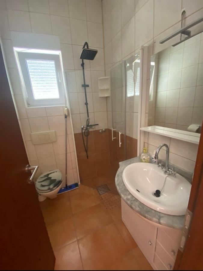 Elia Apartamento Vir Exterior foto